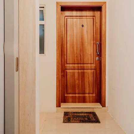 Apartamento Bugibba's Heart 1br Flat St. Paul's Bay