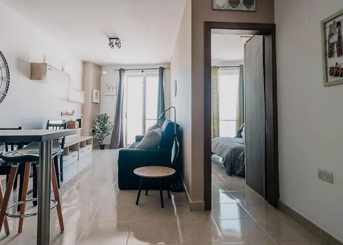 Apartman Bugibba's Heart 1br Flat San Pawl il-Baħar